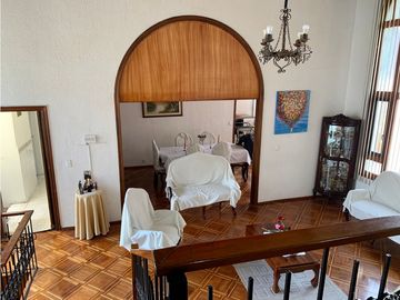 Casa en Venta, Sector Plaza Argentina, 667.95m2. Visión para Proyecto