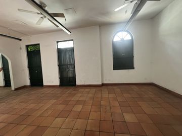 Venta Casa Esquinera En El Centro De Cali, San Pedro