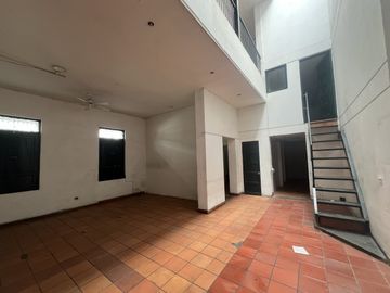 Venta Casa Esquinera En El Centro De Cali, San Pedro