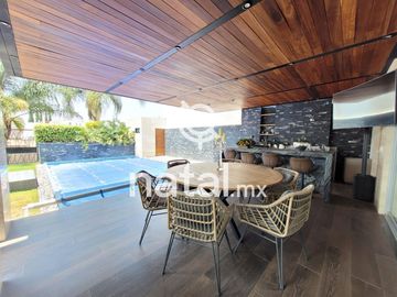 CASA VENTA CLUSTER 777 LOMAS ANGELOPOLIS 1
