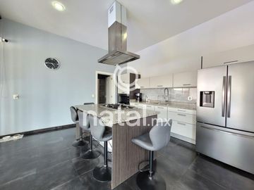 CASA VENTA CLUSTER 777 LOMAS ANGELOPOLIS 1