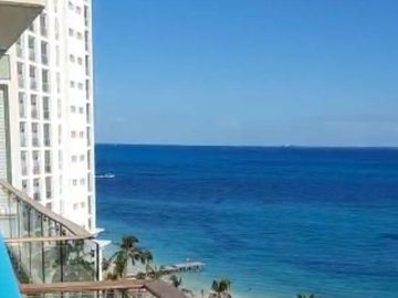 Departamento en Venta Punta Cancun, Zona Hotelera