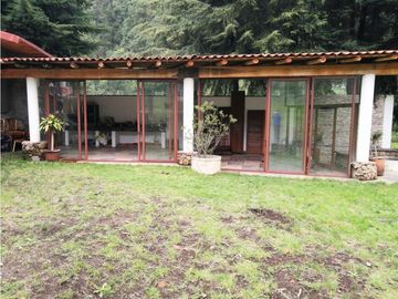 CASA EN VENTA/LOS SAUCOS /VALLE DE BRAVO