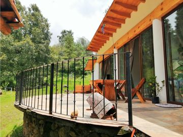CASA EN VENTA/LOS SAUCOS /VALLE DE BRAVO