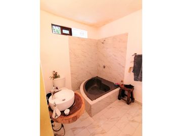 CASA EN VENTA/LOS SAUCOS /VALLE DE BRAVO