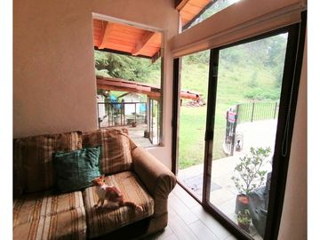 CASA EN VENTA/LOS SAUCOS /VALLE DE BRAVO