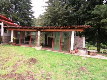 CASA EN VENTA/LOS SAUCOS /VALLE DE BRAVO