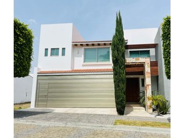 Casa En Venta Cluster 999 Lomas De Angelopolis
