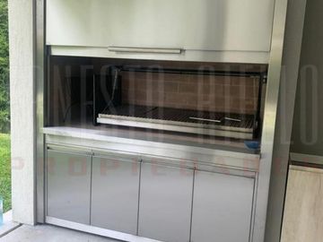 VENTA CASA 5 AMBIENTES EN BARRIO PRIVADO FINCAS DE IRAOLA II.