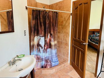 Casa en Fraccionamiento en Huertas del Llano Jiutepec - CAEN-Di-1153-Fr