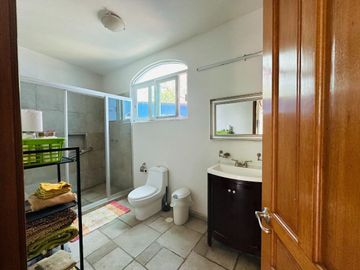 Casa en Fraccionamiento en Huertas del Llano Jiutepec - CAEN-Di-1153-Fr