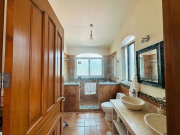 Casa en Fraccionamiento en Huertas del Llano Jiutepec - CAEN-Di-1153-Fr
