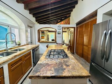 Casa en Fraccionamiento en Huertas del Llano Jiutepec - CAEN-Di-1153-Fr