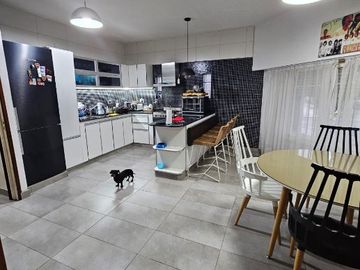Casa en venta en Lanus Oeste