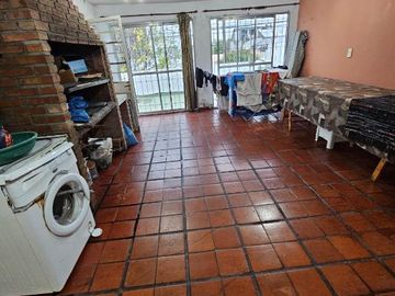 Casa en venta en Lanus Oeste