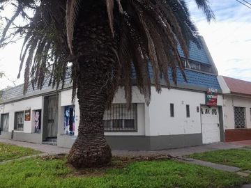 Casa en venta en Lanus Oeste
