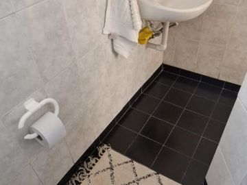 Alq. 24 m. 1 amb calle con balcon- centro MdP