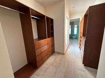 Casa en venta en Privada Maple, Parque Central