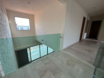 Casa en venta en Privada Maple, Parque Central