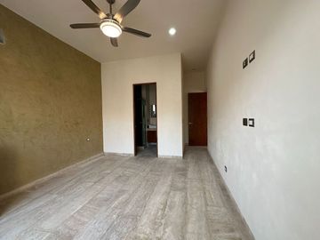 Casa en venta en Privada Maple, Parque Central