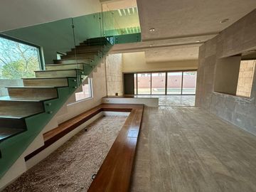 Casa en venta en Privada Maple, Parque Central