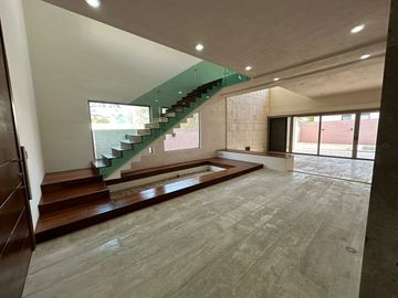 Casa en venta en Privada Maple, Parque Central