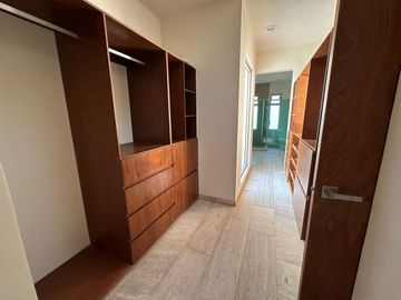 Casa en venta en Privada Maple, Parque Central