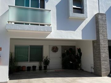 CASA RESIDENCIAL URUAPAN MICHOACAN