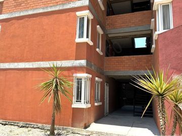 EN VENTA DEPARTAMENTO EN PLANTA BAJA EN CONDOMINIO SANTA RITA 🏡