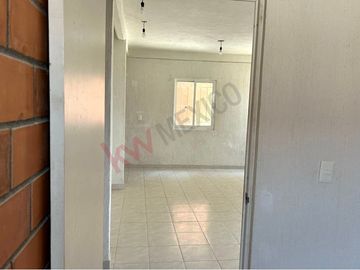 EN VENTA DEPARTAMENTO EN PLANTA BAJA EN CONDOMINIO SANTA RITA 🏡