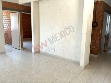 EN VENTA DEPARTAMENTO EN PLANTA BAJA EN CONDOMINIO SANTA RITA 🏡