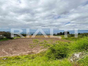 Terreno en venta Nayón , 8.107 m2 , excelente ubicación