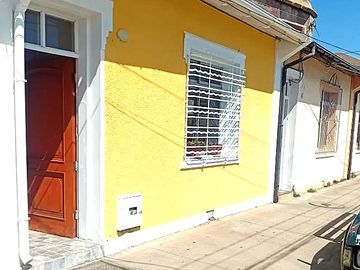VENDO CASA EN VALPARAISO CERRO BARON