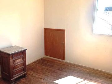 VENDO CASA EN VALPARAISO CERRO BARON