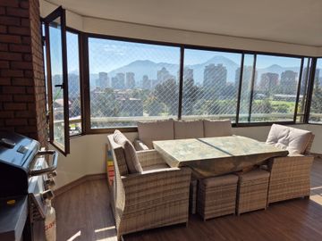 VENTA AMPLIO DEPTO MUY CERCANO ESTADIO ESPAÑOL