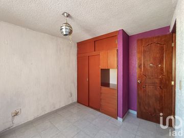 VENTA DE CASA EN CALLE MILPA ALTA, COLONIA LA JOYA, GUADALUPE VICTORIA, ECATEPEC DE MORELOS EDOMEX.