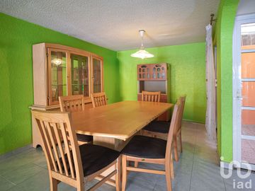 VENTA DE CASA EN CALLE MILPA ALTA, COLONIA LA JOYA, GUADALUPE VICTORIA, ECATEPEC DE MORELOS EDOMEX.
