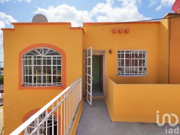 VENTA DE CASA EN CALLE MILPA ALTA, COLONIA LA JOYA, GUADALUPE VICTORIA, ECATEPEC DE MORELOS EDOMEX.