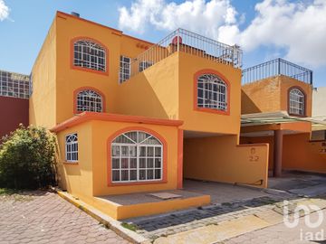 VENTA DE CASA EN CALLE MILPA ALTA, COLONIA LA JOYA, GUADALUPE VICTORIA, ECATEPEC DE MORELOS EDOMEX.
