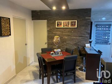 DEPARTAMENTO EN VENTA CON VISTA A LA ALBERCA EN VERACRUZ