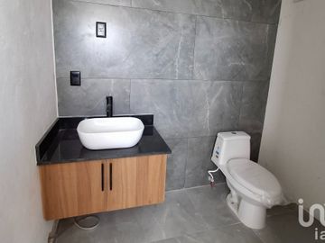 SE VENDE CASA EN FRACCIONAMIENTO PUNTO RIOJA, COLIMA, MEXICO