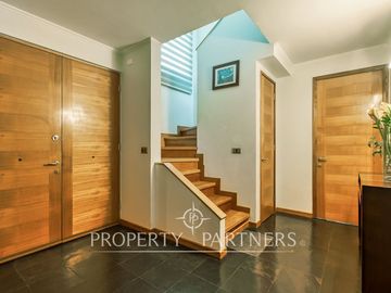 Impecable casa en venta tranquilo condominio La Reina Alta