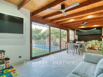 Impecable casa en venta tranquilo condominio La Reina Alta