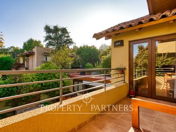 Impecable casa en venta tranquilo condominio La Reina Alta