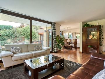 Impecable casa en venta tranquilo condominio La Reina Alta