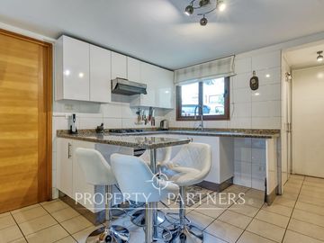 Impecable casa en venta tranquilo condominio La Reina Alta