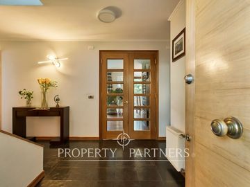 Impecable casa en venta tranquilo condominio La Reina Alta