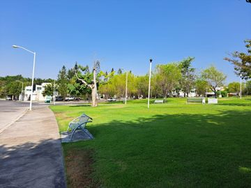 : Casa en Venta de una Planta en Residencial Bosque Real