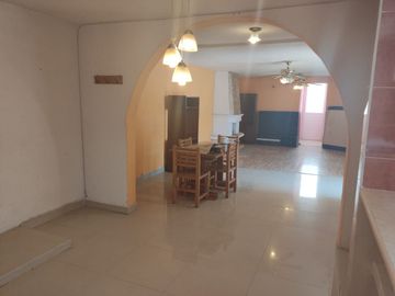 Casa en venta de una planta, en 16 de Septiembre Sur, Puebla, Puebla.