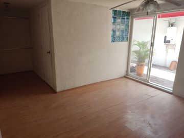 Casa en venta de una planta, en 16 de Septiembre Sur, Puebla, Puebla.